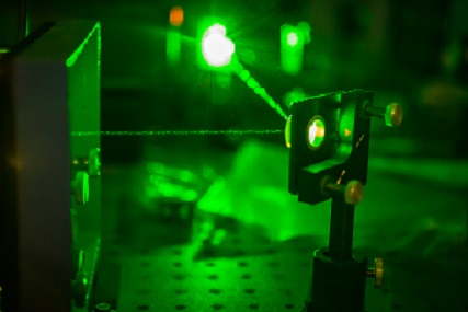 Ученые разработали новый многошаговый подход для компенсации нелинейных искажений в линиях волоконно-оптической связи